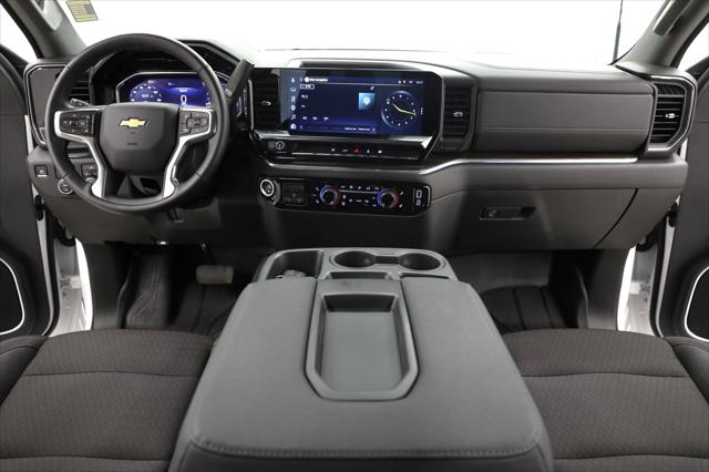 2025 Chevrolet Silverado 2500HD 4WD Crew Cab Standard Bed LT