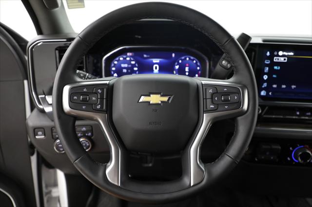 2025 Chevrolet Silverado 2500HD 4WD Crew Cab Standard Bed LT