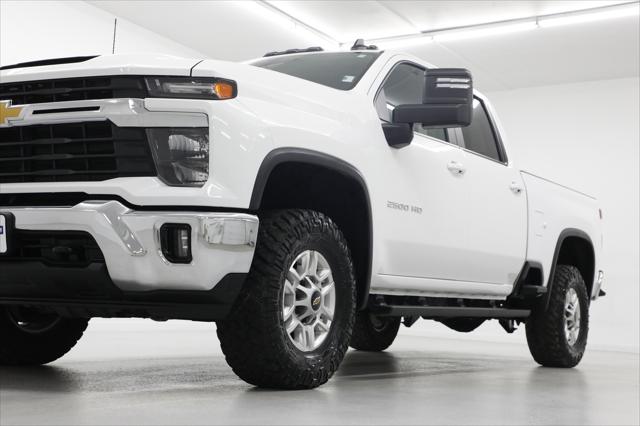 2025 Chevrolet Silverado 2500HD 4WD Crew Cab Standard Bed LT