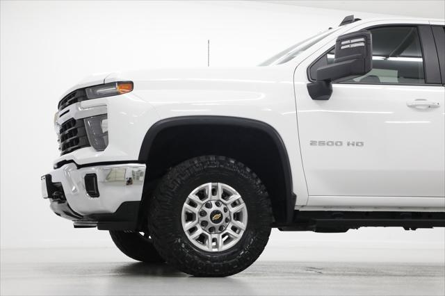 2025 Chevrolet Silverado 2500HD 4WD Crew Cab Standard Bed LT