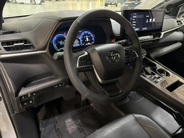 2025 Toyota Sienna Limited