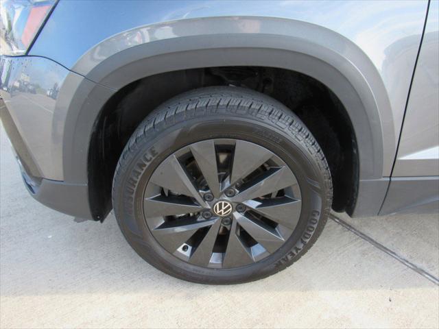 2024 Volkswagen Taos 1.5T S