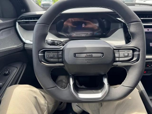 2026 Jeep Cherokee Laredo 4x4