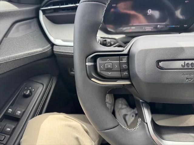 2026 Jeep Cherokee Laredo 4x4