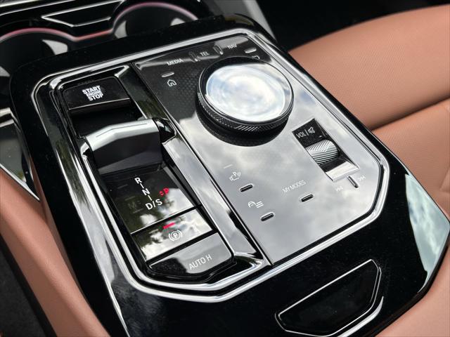 2027 BMW 5 Series 550e xDrive