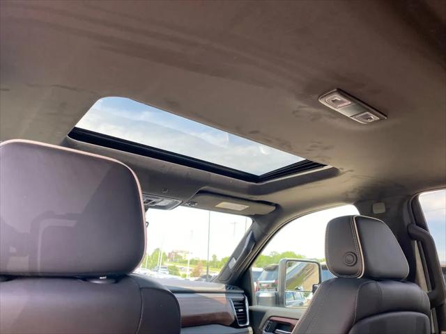 2026 GMC Sierra 2500HD Crew Cab, Standard Bed, Denali Ultimate, 4WD