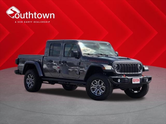 2026 Jeep Gladiator Sport for sale in Indianola, IA