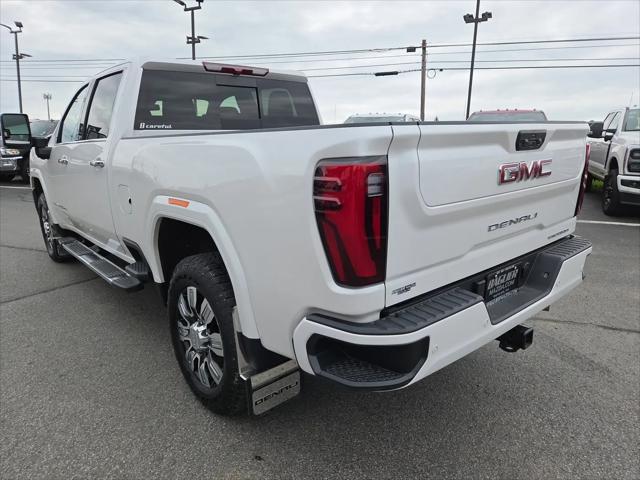 2025 GMC Sierra 3500HD 4WD Crew Cab Standard Bed Denali