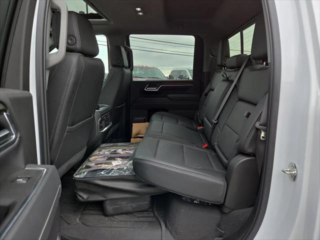2025 GMC Sierra 3500HD 4WD Crew Cab Standard Bed Denali