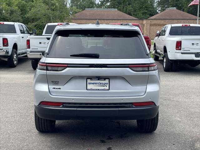 2025 Jeep Grand Cherokee Altitude 4x4