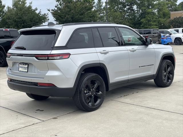 2025 Jeep Grand Cherokee Altitude 4x4