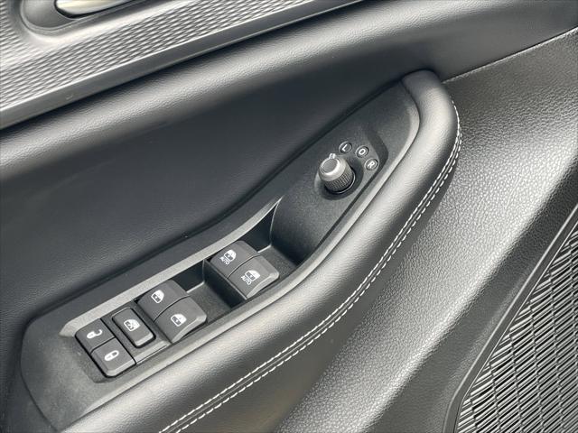 2025 Jeep Grand Cherokee Altitude 4x4