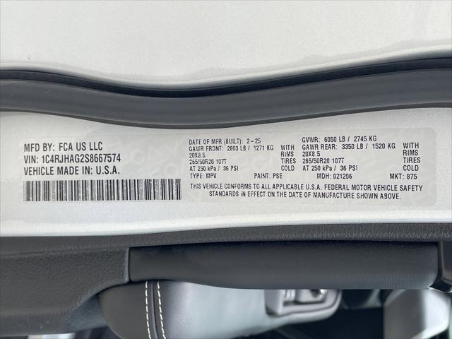 2025 Jeep Grand Cherokee Altitude 4x4