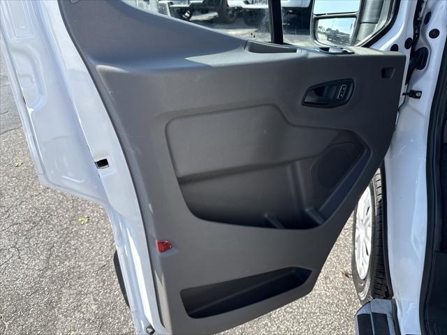 2025 Ford Transit Cargo Van Unknown