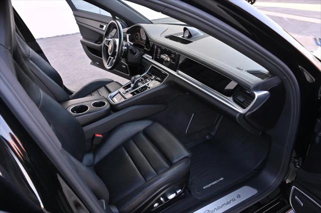2018 Porsche Panamera E-Hybrid 4