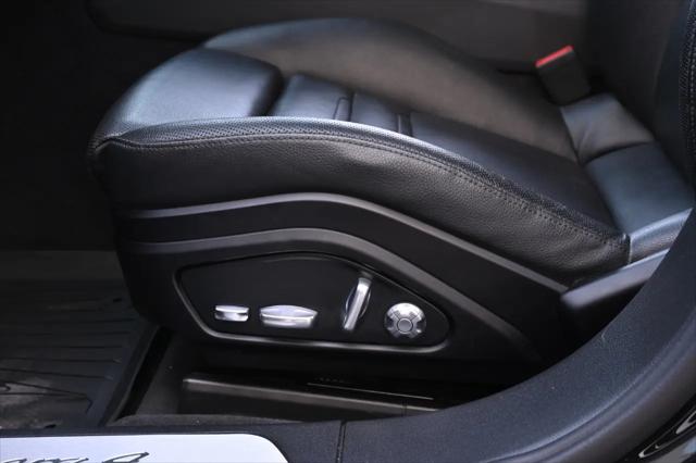 2018 Porsche Panamera E-Hybrid 4