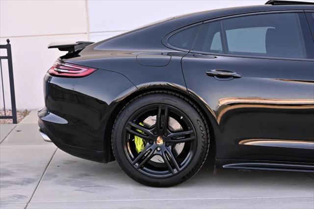 2018 Porsche Panamera E-Hybrid 4