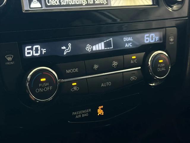 2015 Nissan Rogue SV