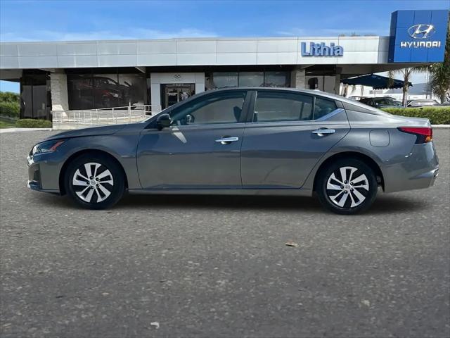 2025 Nissan Altima S FWD