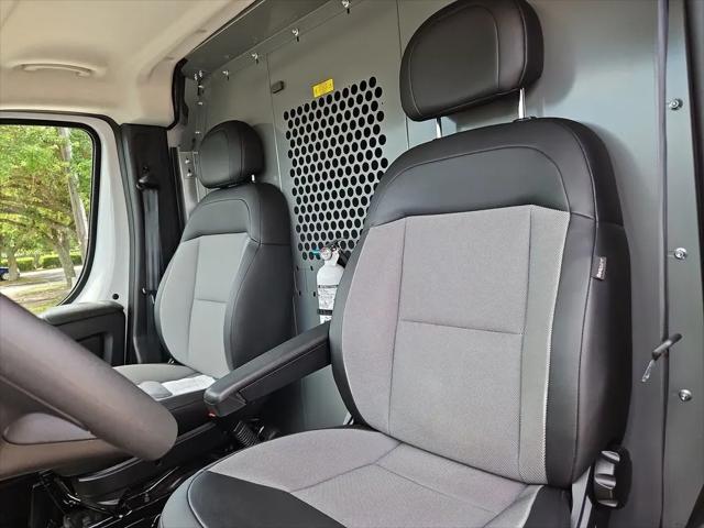 2025 Ram ProMaster 2500 Cargo Van Tradesman High Roof 159" WB w/Pass Seat
