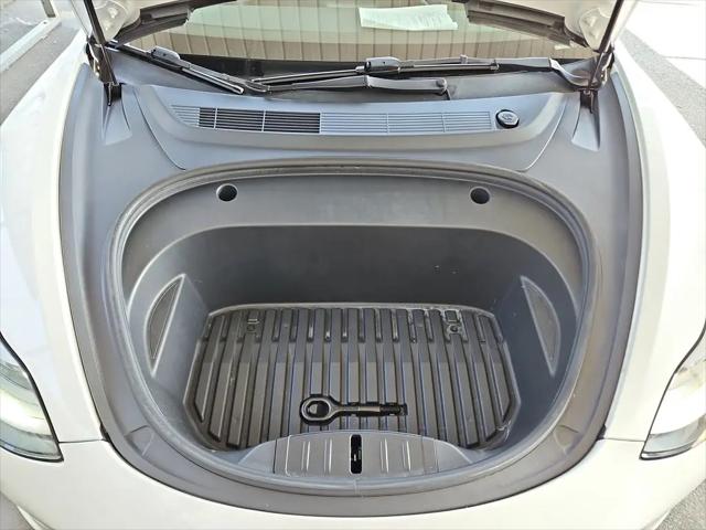 2022 Tesla Model 3 Long Range Dual Motor All-Wheel Drive