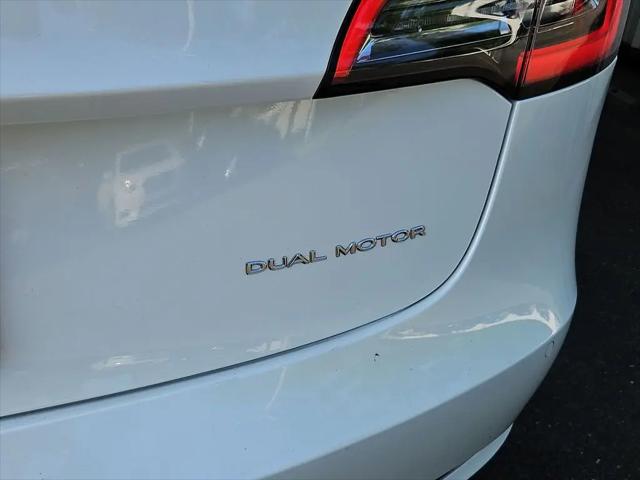 2022 Tesla Model 3 Long Range Dual Motor All-Wheel Drive