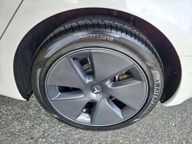 2022 Tesla Model 3 Long Range Dual Motor All-Wheel Drive
