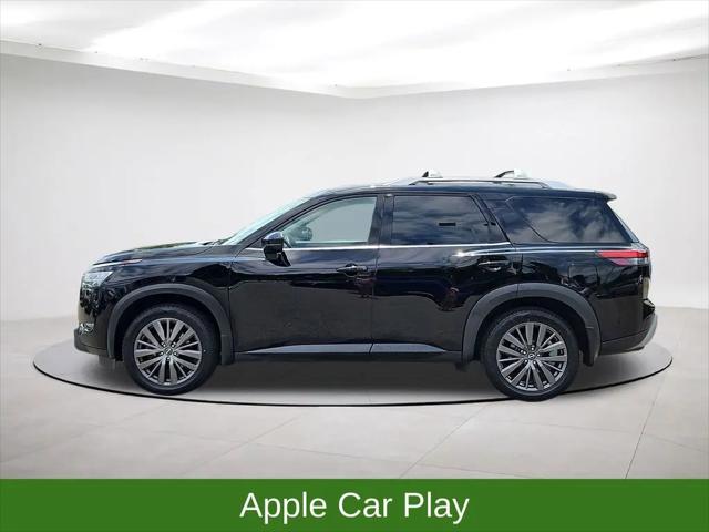 2022 Nissan Pathfinder SL 2WD