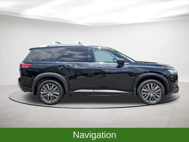 2022 Nissan Pathfinder SL 2WD