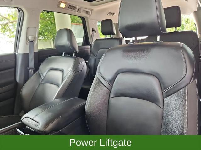 2022 Nissan Pathfinder SL 2WD