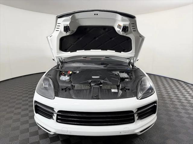 2019 Porsche Cayenne Cayenne