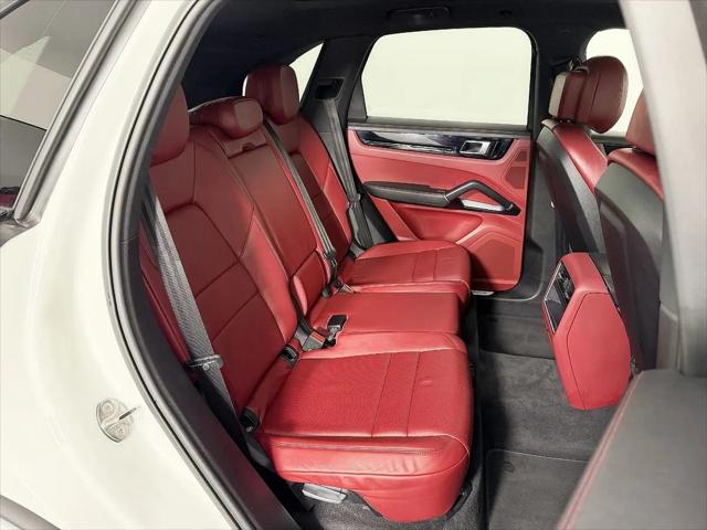 2019 Porsche Cayenne Cayenne