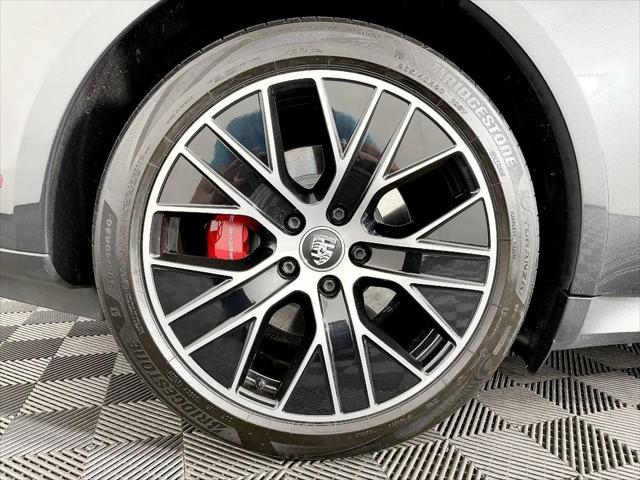 2022 Porsche Taycan 4S