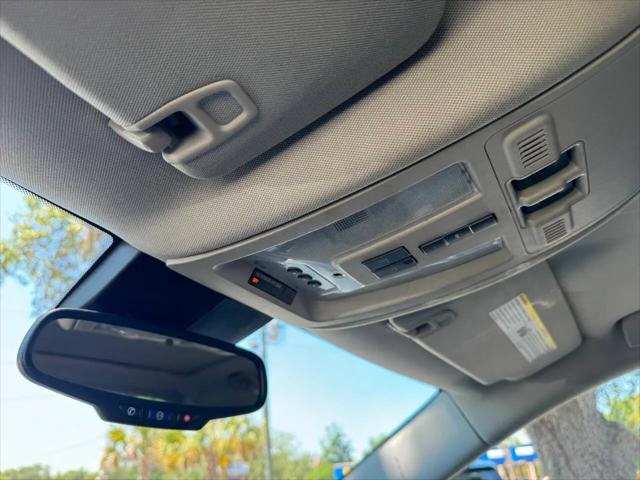 2011 Cadillac SRX Luxury Collection