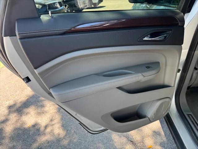 2011 Cadillac SRX Luxury Collection
