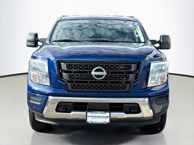 2024 Nissan Titan Crew Cab SV 4x4