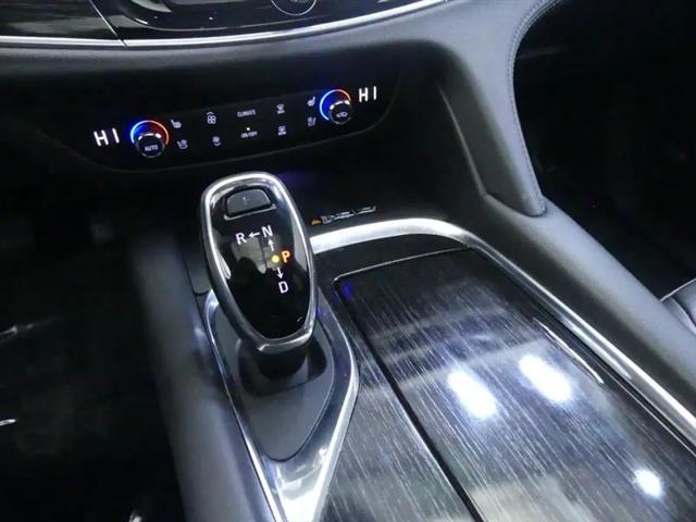2021 Buick Enclave AWD Avenir