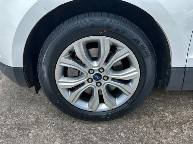 2021 Ford Edge Titanium