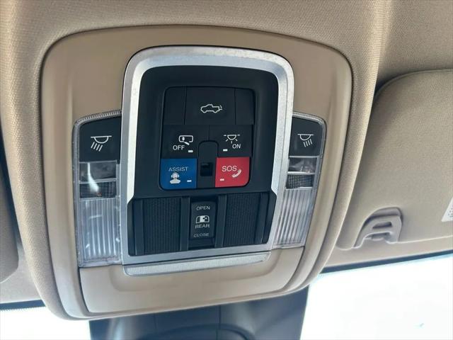 2019 Ram 2500 Laramie Crew Cab 4x2 6'4" Box