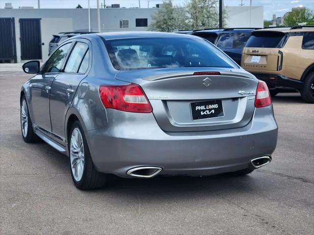2013 Suzuki Kizashi Sport SLS