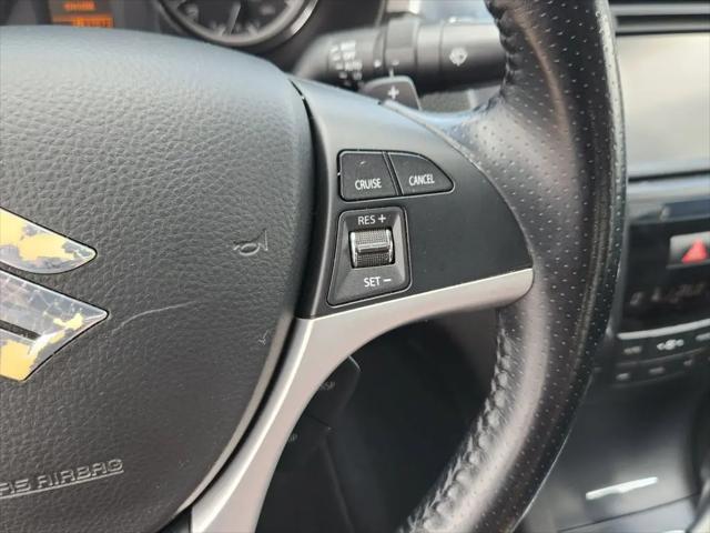 2013 Suzuki Kizashi Sport SLS