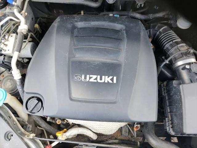 2013 Suzuki Kizashi Sport SLS