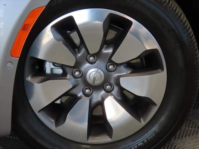 2018 Chrysler Pacifica Hybrid Limited