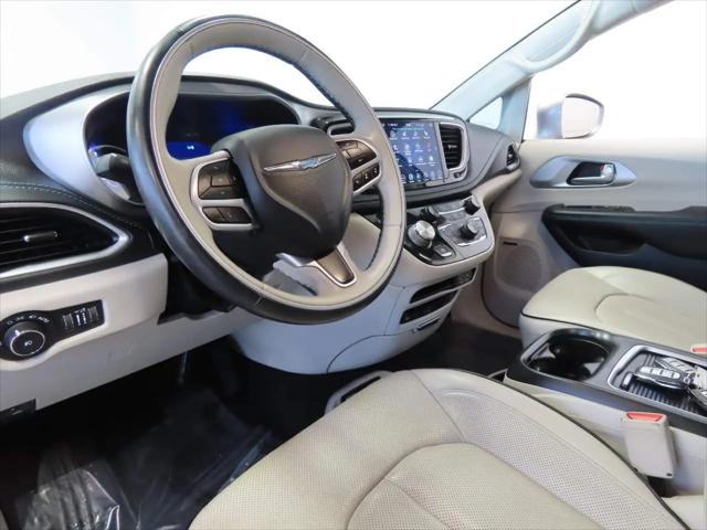 2018 Chrysler Pacifica Hybrid Limited