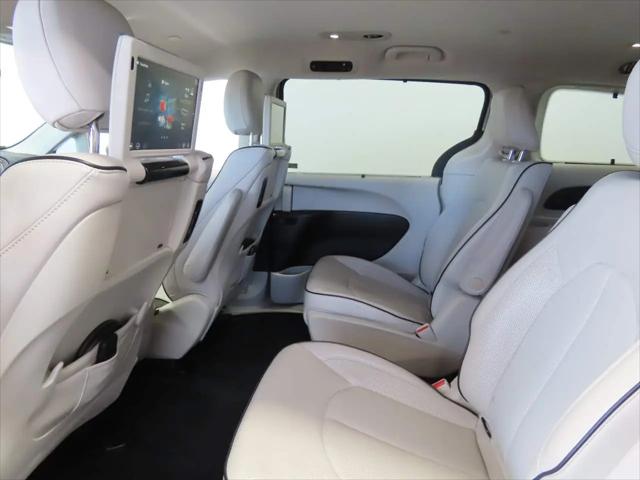 2018 Chrysler Pacifica Hybrid Limited