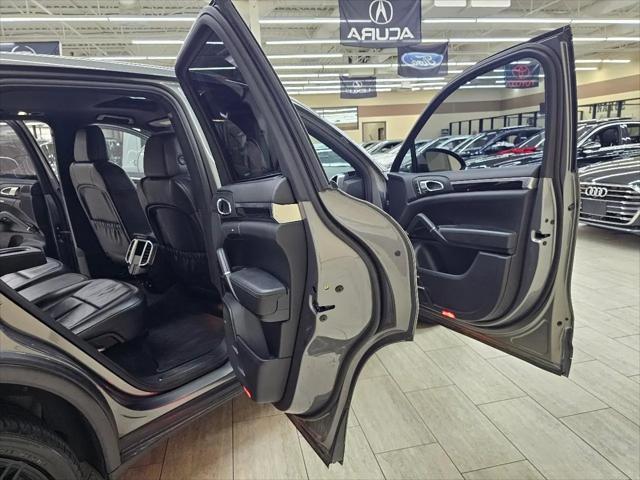 2011 Porsche Cayenne S