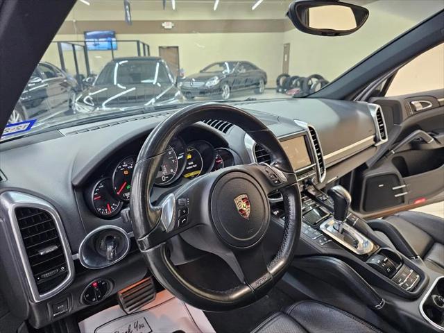 2011 Porsche Cayenne S