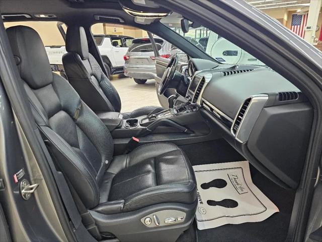 2011 Porsche Cayenne S