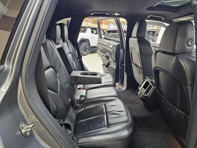 2011 Porsche Cayenne S