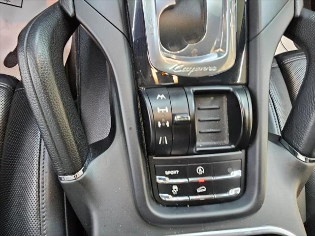 2011 Porsche Cayenne S
